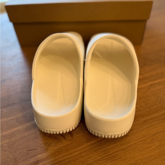 New w/box Nike Calm Sandals Women’s size 8 - Picture 8 of 11